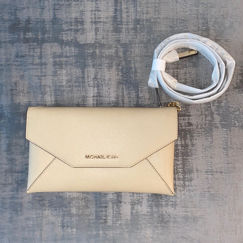 Michael kors clutch/crossover body bag